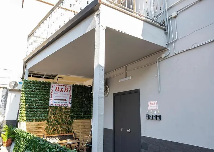 B&B Small Luxury Napoli Centrale