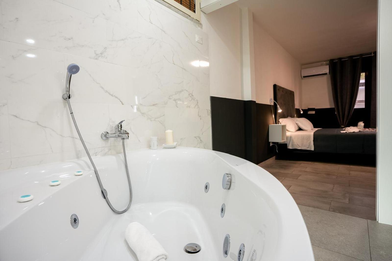 Small Luxury Bed & Breakfast Naples